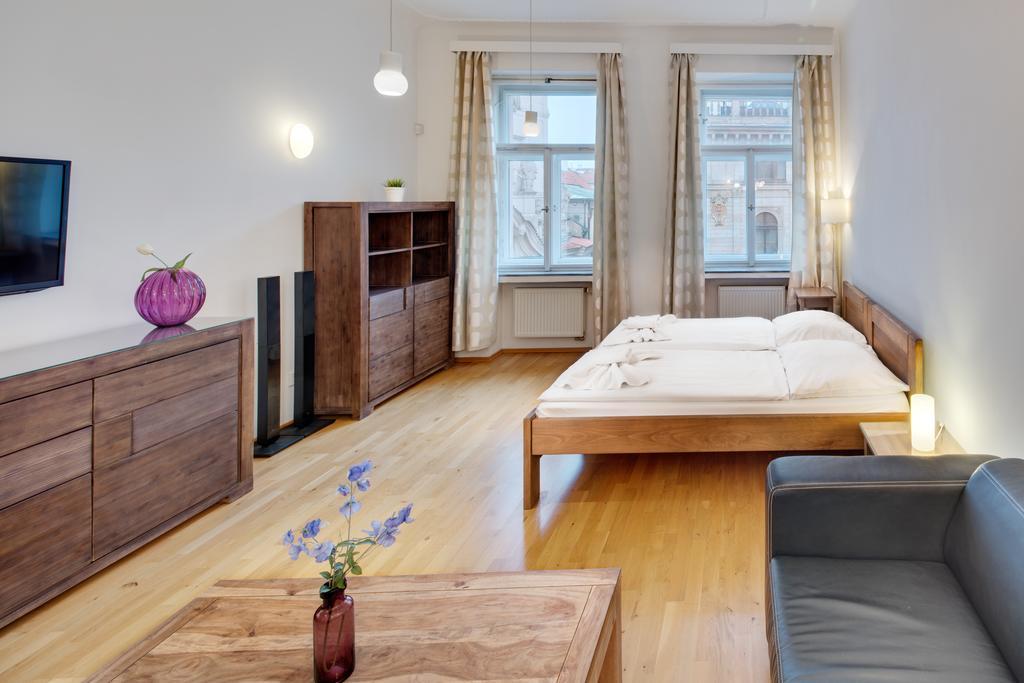 Selinor Old Town Apartments Прага Экстерьер фото