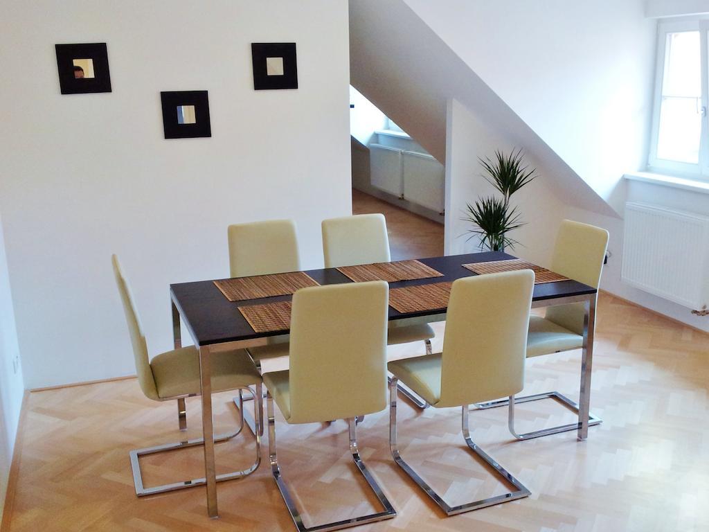Selinor Old Town Apartments Прага Номер фото