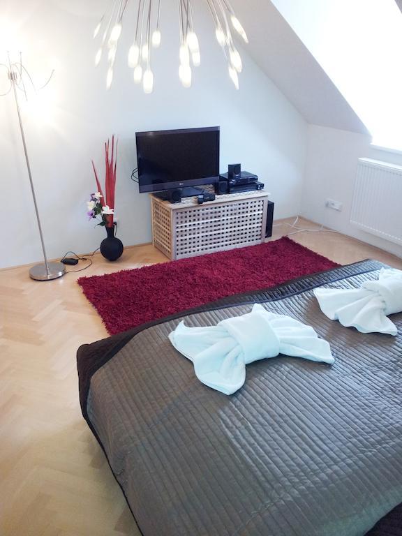 Selinor Old Town Apartments Прага Экстерьер фото